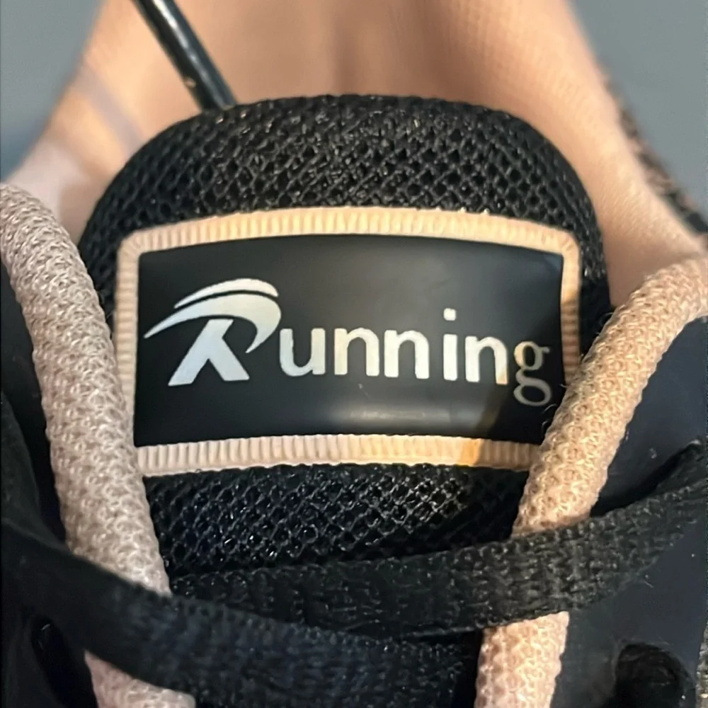 Air Gannou Running Sneakers pink & black Womens size 8.5